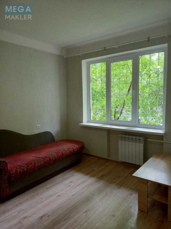 Оренда 3 кімнатної квартири, <a class="location-link" href="/kiev/" title="Недвижимость Київ">Київ</a>, <a class="location-link" href="/kiev/pecherskij/" title="Недвижимость Печерський район">Печерський р-н</a>, Марії Приймаченко бульв., 8б (изображение 10)