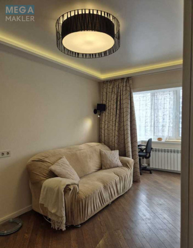 Оренда 2 кімнатної квартири, <a class="location-link" href="/kiev/" title="Недвижимость Київ">Київ</a>, <a class="location-link" href="/kiev/pecherskij/" title="Недвижимость Печерський район">Печерський р-н</a>, Евгения Коновальца ул., 35 (изображение 13)