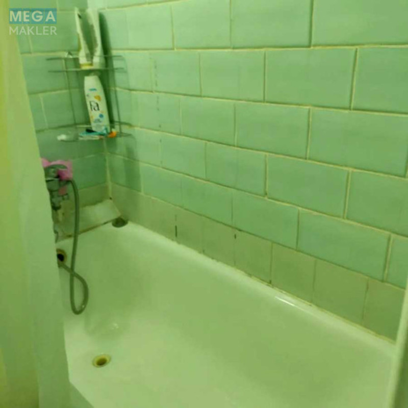 Оренда 1 кімнатної квартири, <a class="location-link" href="/kiev/" title="Недвижимость Київ">Київ</a>, <a class="location-link" href="/kiev/solomenskij/" title="Недвижимость Солом'янський район">Солом'янський р-н</a>, Митрополита Василя Липківського вул., 23 (изображение 10)