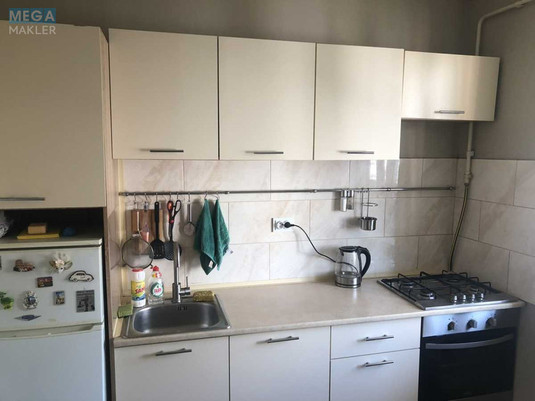 Продаж 1 кімнатної квартири (40/19/8), 9 пов. 10 пов. будинку, <a class="location-link" href="/kiev/" title="Недвижимость Київ">Київ</a>, <a class="location-link" href="/kiev/darnickij/" title="Недвижимость Дарницький район">Дарницький р-н</a>, Бориса Гмирі вул., 9 (изображение 10)