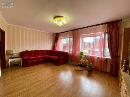 Продаж дома, 3&nbsp;поверху, 322&nbsp;кв.м, 6&nbsp;кімнат, ділянка 6&nbsp;соток, <a class="location-link" href="/borispol/" title="Недвижимость Бориспіль">Бориспіль</a>, Братуся (изображение 14)