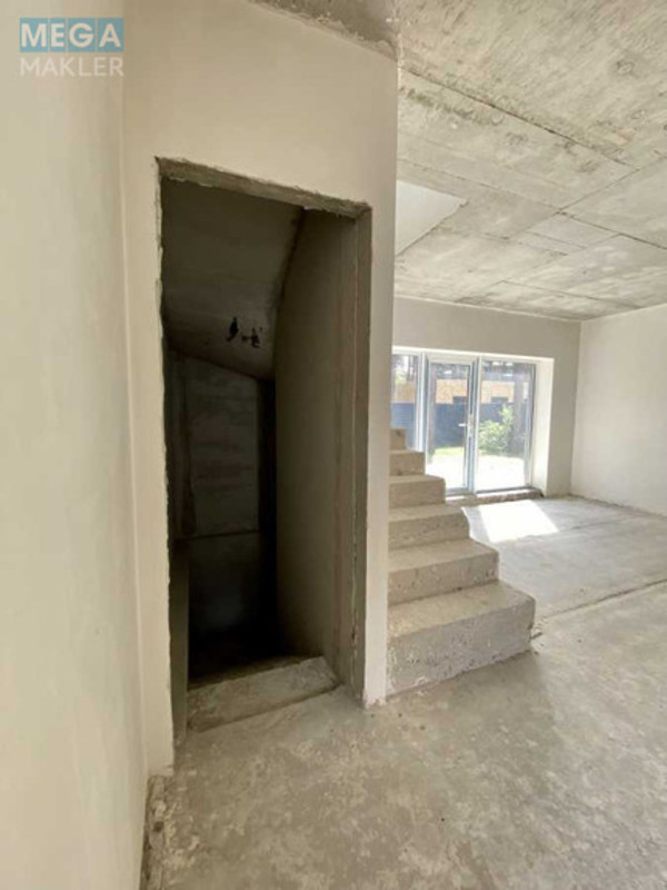 Продаж дома, 2&nbsp;поверху, 150&nbsp;кв.м, 3&nbsp;кімнати, ділянка 4&nbsp;сотки, <a class="location-link" href="/kiev/" title="Недвижимость Київ">Київ</a>, <a class="location-link" href="/kiev/darnickij/" title="Недвижимость Дарницький район">Дарницький р-н</a>, Лісова вул. (изображение 8)