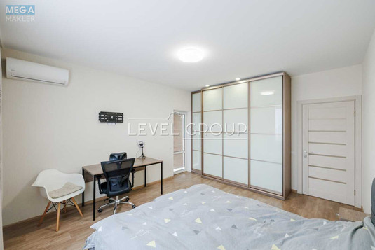 Оренда 1 кімнатної квартири, <a class="location-link" href="/kiev/" title="Недвижимость Київ">Київ</a>, <a class="location-link" href="/kiev/darnickij/" title="Недвижимость Дарницький район">Дарницький р-н</a>, Ревуцького вул., 40Г (изображение 5)