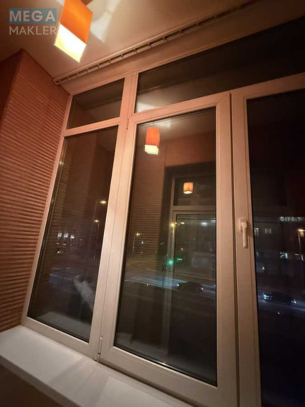 Продаж 3 кімнатної квартири (80/50/8), 3 пов. 5 пов. будинку, <a class="location-link" href="/zaporozhje/" title="Недвижимость Запоріжжя">Запоріжжя</a>, <a class="location-link" href="/zaporozhje/leninskij/" title="Недвижимость Ленинский район">Ленинский р-н</a>, Проспект Соборний (изображение 23)