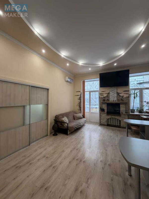 Оренда 2 кімнатної квартири, <a class="location-link" href="/kiev/" title="Недвижимость Київ">Київ</a>, <a class="location-link" href="/kiev/shevchenkovskij/" title="Недвижимость Шевченківський район">Шевченківський р-н</a>, Саксаганского ул., 147/5 (изображение 8)