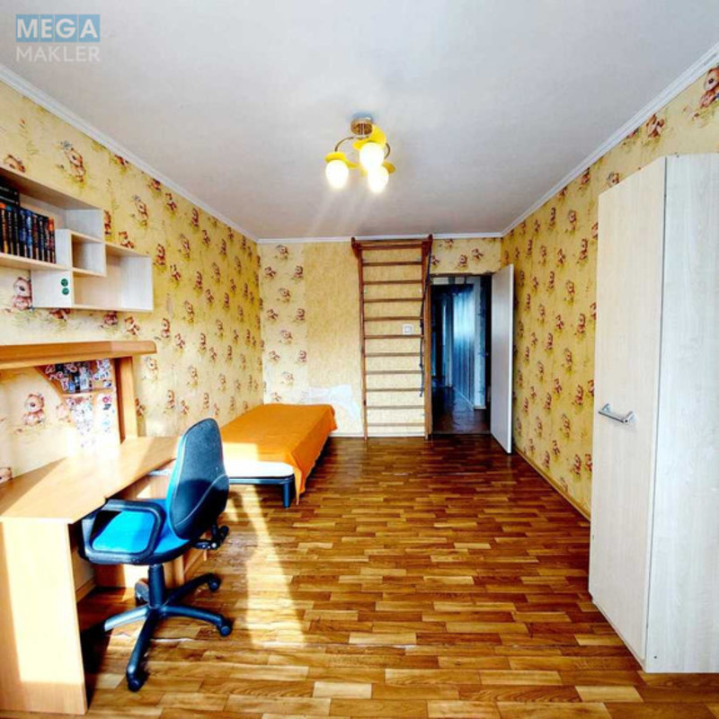 Продаж 3 кімнатної квартири (70/44/8), 13 пов. 16 пов. будинку, <a class="location-link" href="/kiev/" title="Недвижимость Київ">Київ</a>, <a class="location-link" href="/kiev/obolonskij/" title="Недвижимость Оболонський район">Оболонський р-н</a>, Героев Сталинграда просп., 39б (изображение 5)