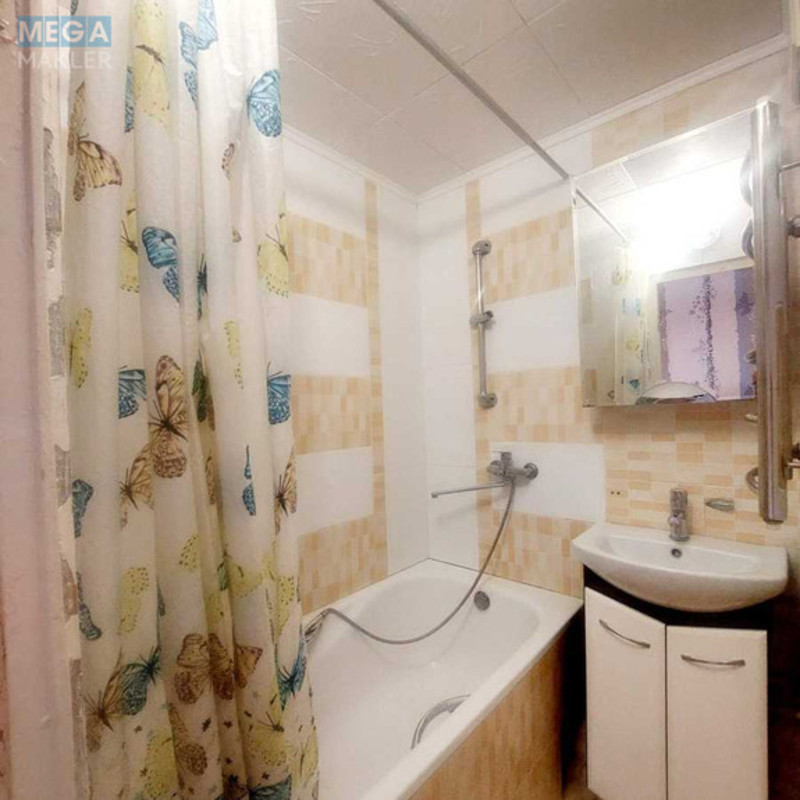 Продаж 3 кімнатної квартири (70/44/8), 13 пов. 16 пов. будинку, <a class="location-link" href="/kiev/" title="Недвижимость Київ">Київ</a>, <a class="location-link" href="/kiev/obolonskij/" title="Недвижимость Оболонський район">Оболонський р-н</a>, Героев Сталинграда просп., 39б (изображение 7)