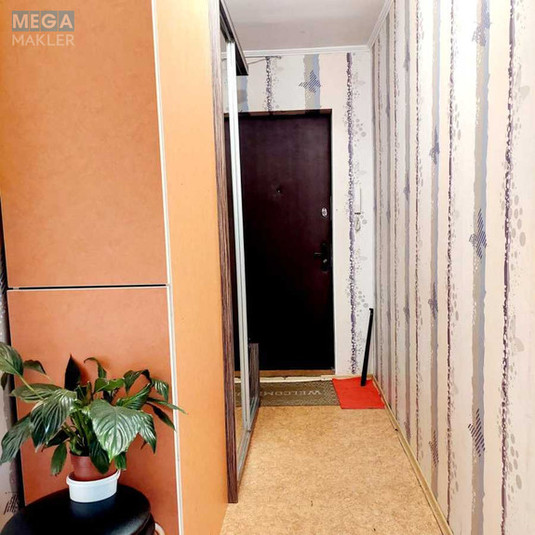 Продаж 3 кімнатної квартири (70/44/8), 13 пов. 16 пов. будинку, <a class="location-link" href="/kiev/" title="Недвижимость Київ">Київ</a>, <a class="location-link" href="/kiev/obolonskij/" title="Недвижимость Оболонський район">Оболонський р-н</a>, Героев Сталинграда просп., 39б (изображение 9)