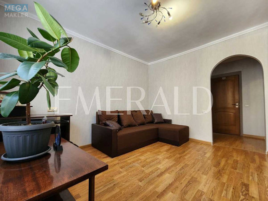 Продаж 1 кімнатної квартири (19/?/?), 3 пов. 5 пов. будинку, <a class="location-link" href="/kiev/" title="Недвижимость Київ">Київ</a>, <a class="location-link" href="/kiev/goloseevskij/" title="Недвижимость Голосіївський район">Голосіївський р-н</a>, Сеченова ул., 5 (изображение 2)