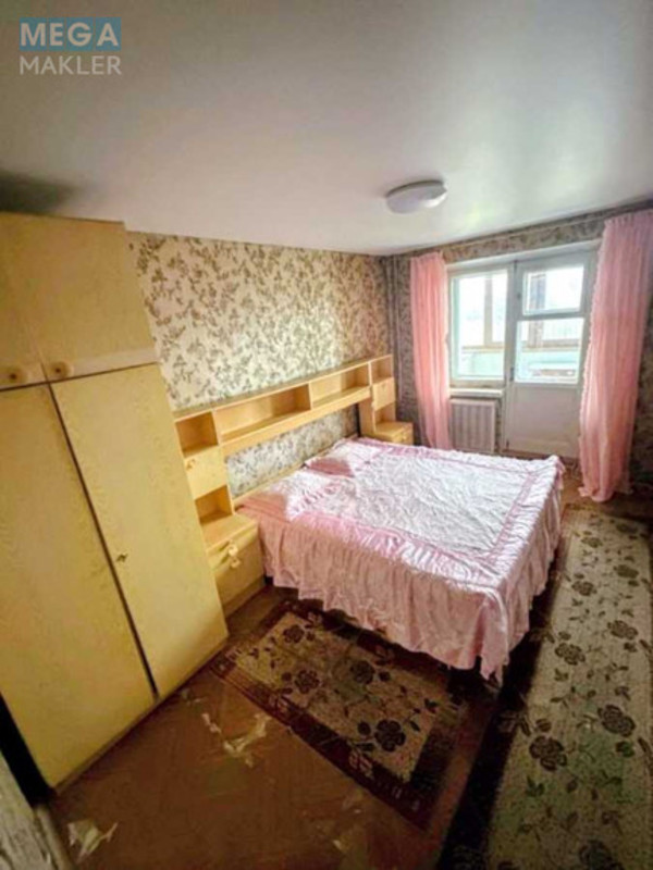 Оренда 3 кімнатної квартири, <a class="location-link" href="/odessa/" title="Недвижимость Одеса">Одеса</a>, <a class="location-link" href="/odessa/kievskij/" title="Недвижимость Київський район">Київський р-н</a>, Небесной Сотни, 10 (изображение 2)