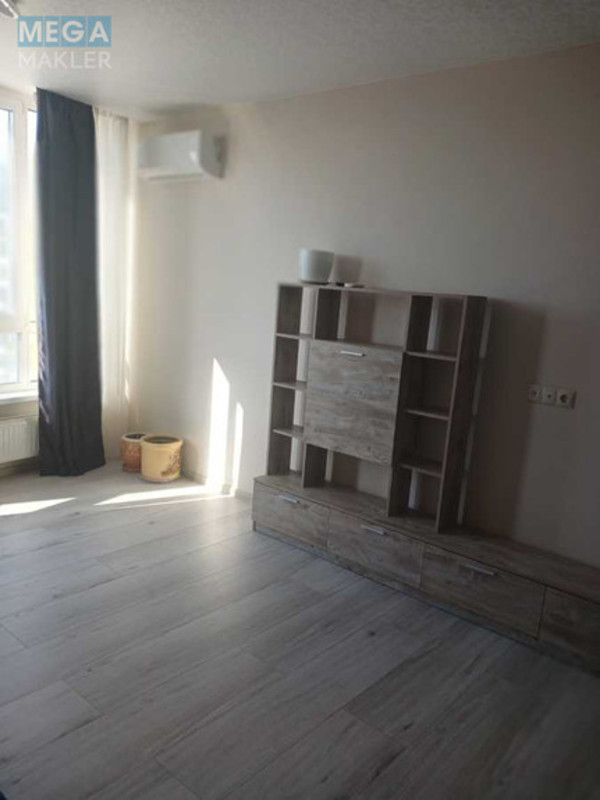 Оренда 1 кімнатної квартири, <a class="location-link" href="/kiev/" title="Недвижимость Київ">Київ</a>, <a class="location-link" href="/kiev/dneprovskij/" title="Недвижимость Дніпровський район">Дніпровський р-н</a>, Каховська вул., 62 (изображение 3)