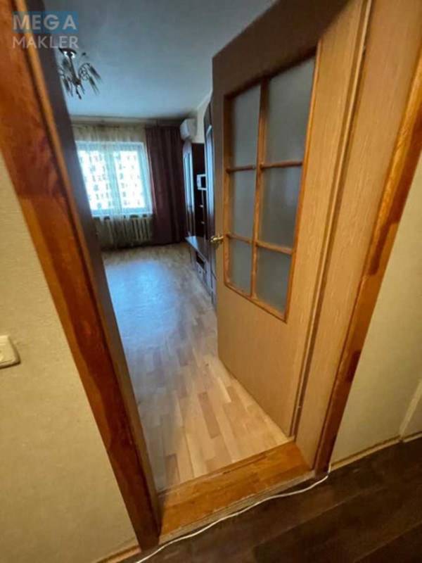 Оренда 1 кімнатної квартири, <a class="location-link" href="/kiev/" title="Недвижимость Київ">Київ</a>, <a class="location-link" href="/kiev/darnickij/" title="Недвижимость Дарницький район">Дарницький р-н</a>, Олени Пчілки вул., 2 (изображение 3)