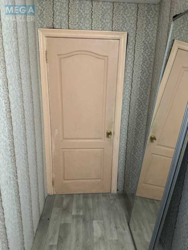 Оренда 2 кімнатної квартири, <a class="location-link" href="/kiev/" title="Недвижимость Київ">Київ</a>, <a class="location-link" href="/kiev/goloseevskij/" title="Недвижимость Голосіївський район">Голосіївський р-н</a>, Голосеевская пл., 116а (изображение 8)