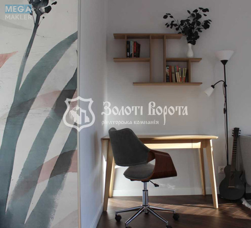 Продаж 1 кімнатної квартири (45,5/27,1/7,2), 4 пов. 9 пов. будинку, <a class="location-link" href="/kiev/" title="Недвижимость Київ">Київ</a>, <a class="location-link" href="/kiev/podolskij/" title="Недвижимость Подільський район">Подільський р-н</a>, Кирилівська вул., 37а (изображение 2)