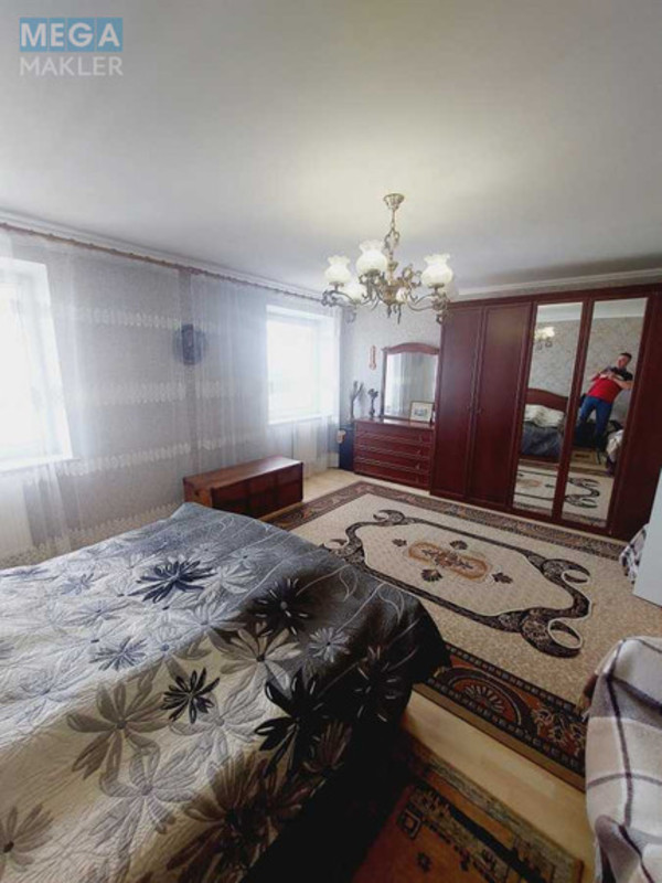 Оренда 3 кімнатної квартири, <a class="location-link" href="/kiev/" title="Недвижимость Київ">Київ</a>, <a class="location-link" href="/kiev/svyatoshinskij/" title="Недвижимость Святошинський район">Святошинський р-н</a>, Петра Чаадаева ул., 2Б (изображение 6)