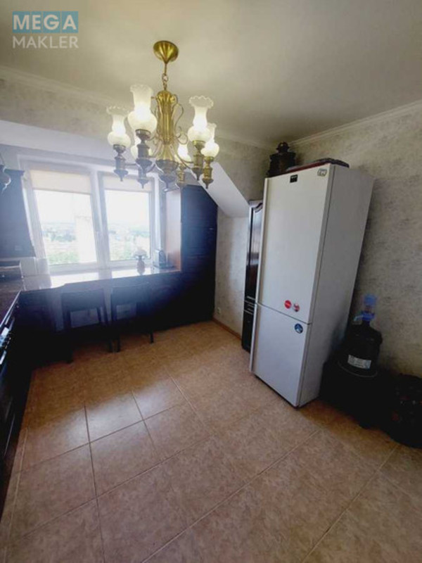 Оренда 3 кімнатної квартири, <a class="location-link" href="/kiev/" title="Недвижимость Київ">Київ</a>, <a class="location-link" href="/kiev/svyatoshinskij/" title="Недвижимость Святошинський район">Святошинський р-н</a>, Петра Чаадаева ул., 2Б (изображение 10)