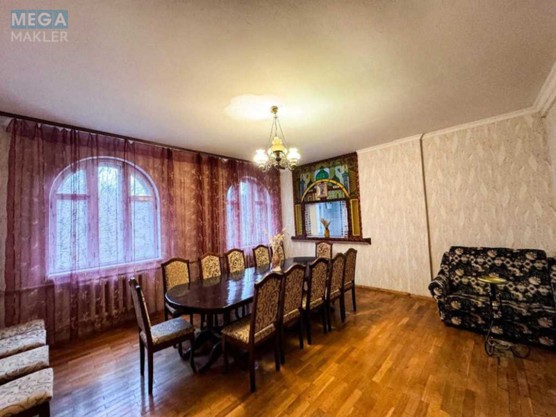 Продаж дома, 3&nbsp;поверху, 261&nbsp;кв.м, 3&nbsp;кімнати, ділянка 13&nbsp;соток, <a class="location-link" href="/gorbovichi/" title="Недвижимость Горбовичі">Горбовичі</a>, вул. Вишнева, 51 (изображение 13)