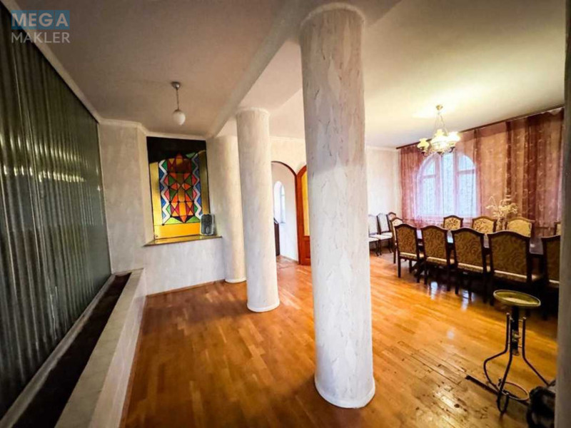 Продаж дома, 3&nbsp;поверху, 261&nbsp;кв.м, 3&nbsp;кімнати, ділянка 13&nbsp;соток, <a class="location-link" href="/gorbovichi/" title="Недвижимость Горбовичі">Горбовичі</a>, вул. Вишнева, 51 (изображение 17)