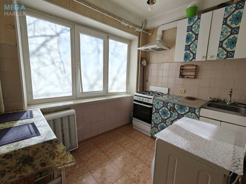 Оренда 1 кімнатної квартири, <a class="location-link" href="/kiev/" title="Недвижимость Київ">Київ</a>, <a class="location-link" href="/kiev/dneprovskij/" title="Недвижимость Дніпровський район">Дніпровський р-н</a>, Івана Микитенка вул., 25 (изображение 8)