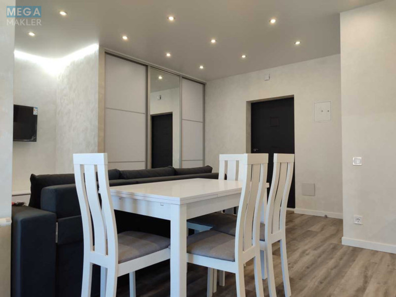 Продаж 1 кімнатної квартири (40/12/22), 23 пов. 26 пов. будинку, <a class="location-link" href="/kiev/" title="Недвижимость Київ">Київ</a>, <a class="location-link" href="/kiev/solomenskij/" title="Недвижимость Солом'янський район">Солом'янський р-н</a>, Кадетський Гай вул., 8 (изображение 4)