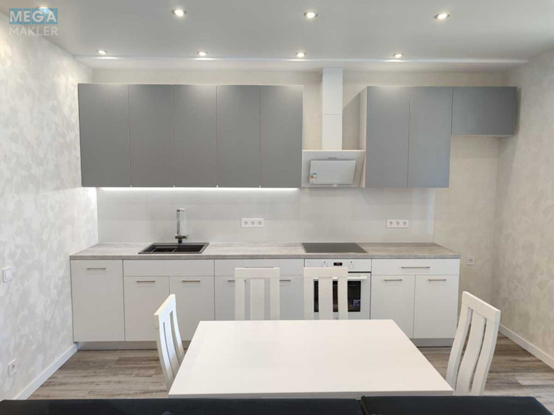 Продаж 1 кімнатної квартири (40/12/22), 23 пов. 26 пов. будинку, <a class="location-link" href="/kiev/" title="Недвижимость Київ">Київ</a>, <a class="location-link" href="/kiev/solomenskij/" title="Недвижимость Солом'янський район">Солом'янський р-н</a>, Кадетський Гай вул., 8 (изображение 6)