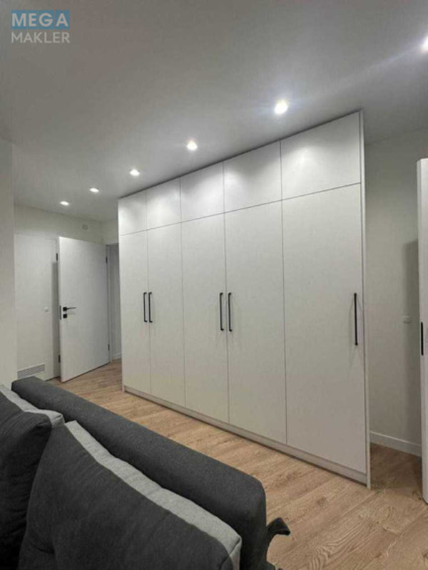 Продаж 3 кімнатної квартири (56/32/18), 1 пов. 9 пов. будинку, <a class="location-link" href="/odessa/" title="Недвижимость Одеса">Одеса</a>, <a class="location-link" href="/odessa/primorskij/" title="Недвижимость Приморський район">Приморський р-н</a>, Армейская, 12 (изображение 10)