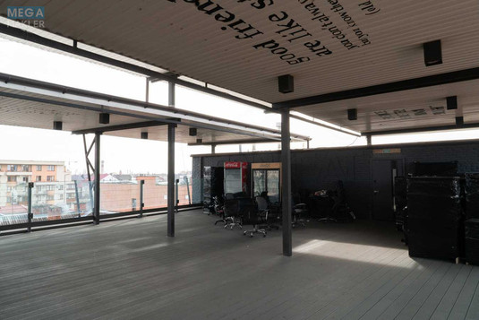 Оренда комерційної нерухомості, 530&nbsp;кв.м, под офис, <a class="location-link" href="/uzhgorod/" title="Недвижимость Ужгород">Ужгород</a>, Івана Чендея, 5 (изображение 19)