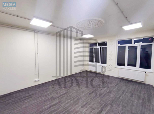 Оренда комерційної нерухомості, 45&nbsp;кв.м, под офис, <a class="location-link" href="/kiev/" title="Недвижимость Київ">Київ</a>, <a class="location-link" href="/kiev/darnickij/" title="Недвижимость Дарницький район">Дарницький р-н</a>, Харьковская пл. (изображение 3)