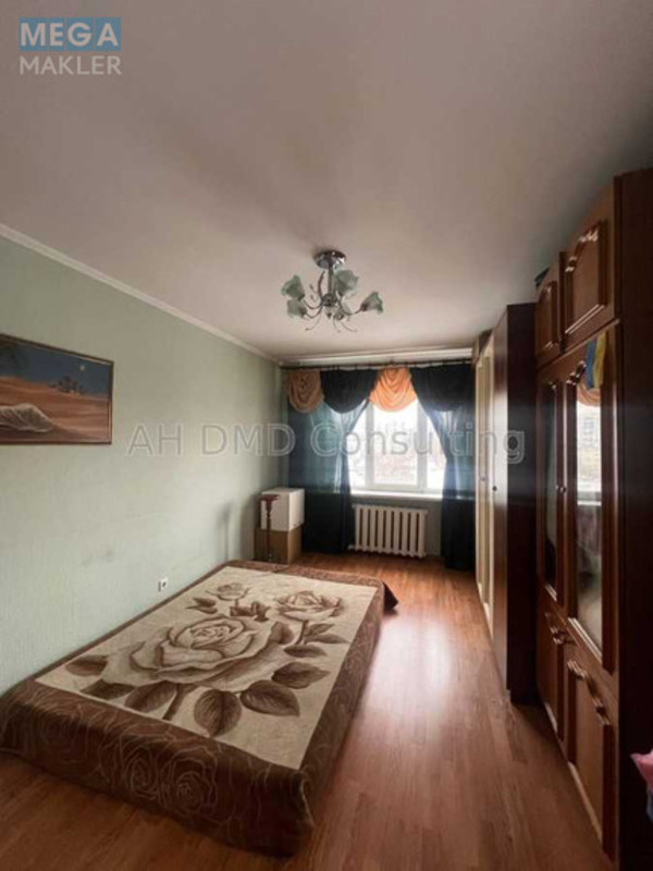 Продаж 4 кімнатної квартири (79/?/?), 7 пов. 9 пов. будинку, <a class="location-link" href="/kiev/" title="Недвижимость Київ">Київ</a>, <a class="location-link" href="/kiev/dneprovskij/" title="Недвижимость Дніпровський район">Дніпровський р-н</a>, Анатолия Соловьяненко ул., 2/6 (изображение 9)