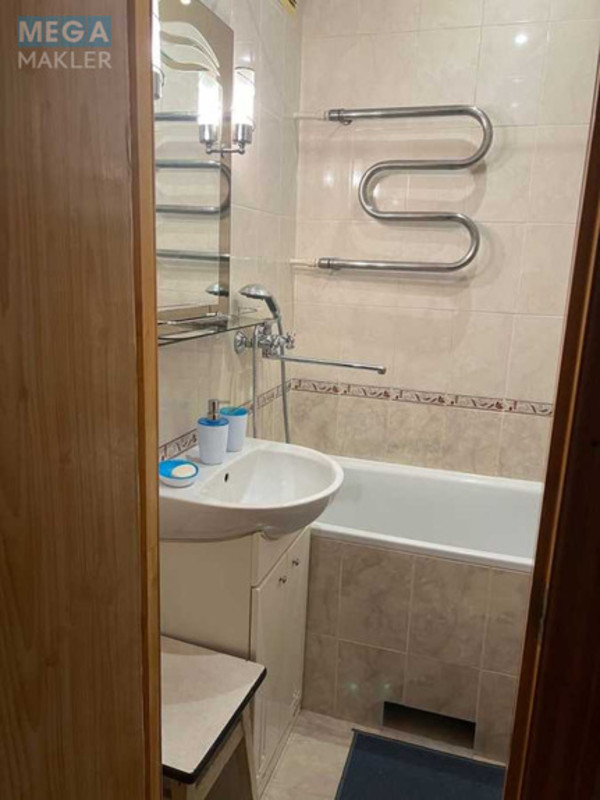 Оренда 1 кімнатної квартири, <a class="location-link" href="/kiev/" title="Недвижимость Київ">Київ</a>, <a class="location-link" href="/kiev/obolonskij/" title="Недвижимость Оболонський район">Оболонський р-н</a>, Маршала Тимошенка вул., 2г (изображение 8)