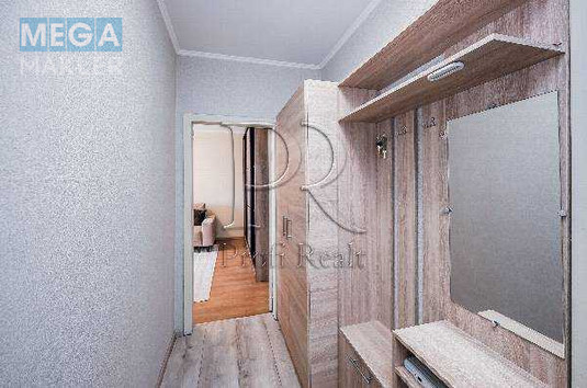 Продаж 2 кімнатної квартири (59/27/10), 13 пов. 18 пов. будинку, <a class="location-link" href="/kiev/" title="Недвижимость Київ">Київ</a>, <a class="location-link" href="/kiev/dneprovskij/" title="Недвижимость Дніпровський район">Дніпровський р-н</a>, Новаторів вулиця, 22Б (изображение 9)