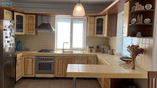 Продаж дома, 2&nbsp;поверху, 123&nbsp;кв.м, 5&nbsp;кімнат, ділянка 6&nbsp;соток, <a class="location-link" href="/glevaha/" title="Недвижимость Глеваха">Глеваха</a>, Садова (изображение 3)