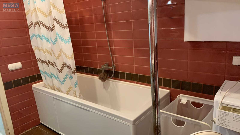 Продаж дома, 2&nbsp;поверху, 123&nbsp;кв.м, 5&nbsp;кімнат, ділянка 6&nbsp;соток, <a class="location-link" href="/glevaha/" title="Недвижимость Глеваха">Глеваха</a>, Садова (изображение 8)