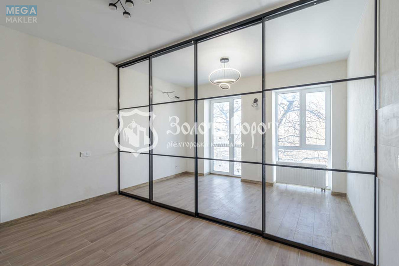 Продаж 1 кімнатної квартири (32/18/10), 2 пов. 4 пов. будинку, <a class="location-link" href="/kiev/" title="Недвижимость Київ">Київ</a>, <a class="location-link" href="/kiev/svyatoshinskij/" title="Недвижимость Святошинський район">Святошинський р-н</a>, 23-а Садова вул., 1 (изображение 3)