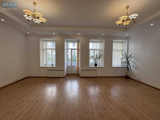 Оренда комерційної нерухомості, 195&nbsp;кв.м, под офис, <a class="location-link" href="/kiev/" title="Недвижимость Київ">Київ</a>, <a class="location-link" href="/kiev/shevchenkovskij/" title="Недвижимость Шевченківський район">Шевченківський р-н</a>, Саксаганського вул., 99 (изображение 4)