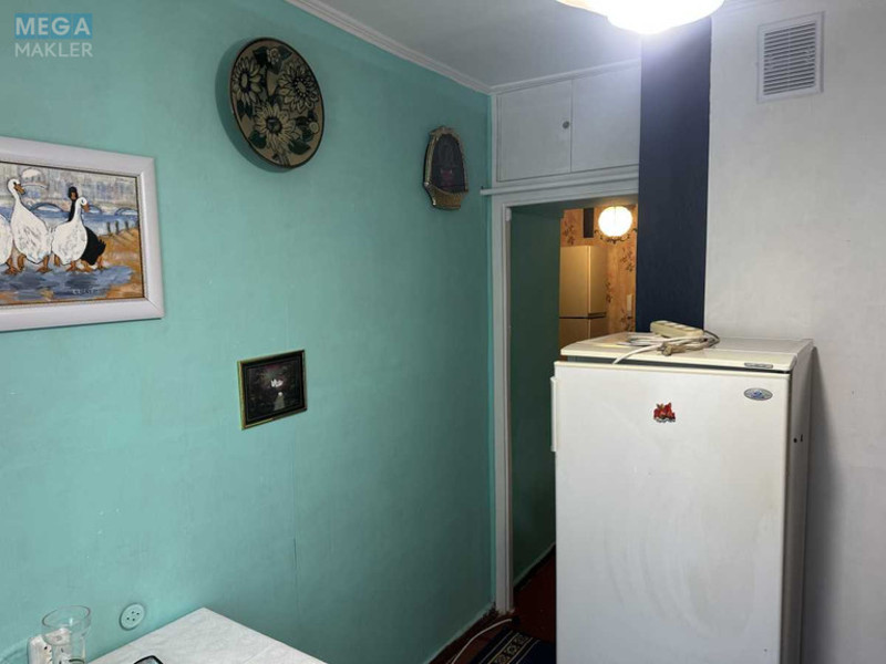 Оренда 1 кімнатної квартири, <a class="location-link" href="/kiev/" title="Недвижимость Київ">Київ</a>, <a class="location-link" href="/kiev/svyatoshinskij/" title="Недвижимость Святошинський район">Святошинський р-н</a>, Жолудєва вул., 1а (изображение 7)