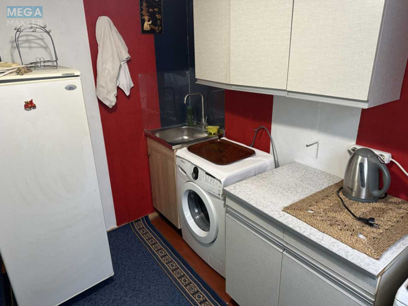 Оренда 1 кімнатної квартири, <a class="location-link" href="/kiev/" title="Недвижимость Київ">Київ</a>, <a class="location-link" href="/kiev/svyatoshinskij/" title="Недвижимость Святошинський район">Святошинський р-н</a>, Жолудєва вул., 1а (изображение 11)