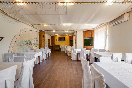 Продаж комерційної нерухомості, 253&nbsp;кв.м, под офис, <a class="location-link" href="/kiev/" title="Недвижимость Київ">Київ</a>, <a class="location-link" href="/kiev/obolonskij/" title="Недвижимость Оболонський район">Оболонський р-н</a>, Героев Сталинграда просп., 12Д (изображение 10)