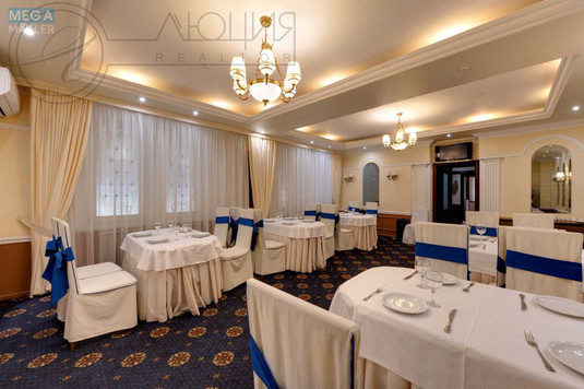 Продаж комерційної нерухомості, 253&nbsp;кв.м, под офис, <a class="location-link" href="/kiev/" title="Недвижимость Київ">Київ</a>, <a class="location-link" href="/kiev/obolonskij/" title="Недвижимость Оболонський район">Оболонський р-н</a>, Героев Сталинграда просп., 12Д (изображение 15)