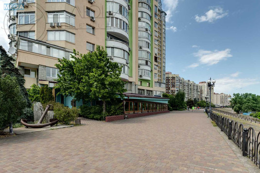 Продаж комерційної нерухомості, 253&nbsp;кв.м, под офис, <a class="location-link" href="/kiev/" title="Недвижимость Київ">Київ</a>, <a class="location-link" href="/kiev/obolonskij/" title="Недвижимость Оболонський район">Оболонський р-н</a>, Героев Сталинграда просп., 12Д (изображение 18)