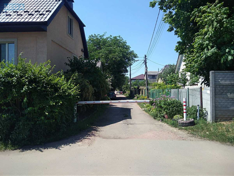 Продаж дома, 2&nbsp;поверху, 42&nbsp;кв.м, 2&nbsp;кімнати, ділянка 6&nbsp;соток, <a class="location-link" href="/kiev/" title="Недвижимость Київ">Київ</a>, <a class="location-link" href="/kiev/svyatoshinskij/" title="Недвижимость Святошинський район">Святошинський р-н</a>, Академика Палладина просп. (изображение 17)