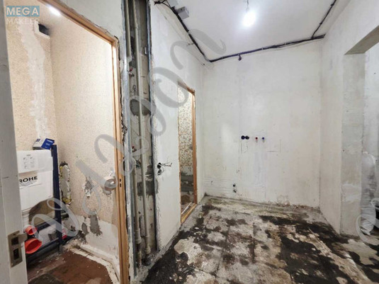 Продаж 2 кімнатної квартири (58/32/11), 16 пов. 16 пов. будинку, <a class="location-link" href="/kiev/" title="Недвижимость Київ">Київ</a>, <a class="location-link" href="/kiev/svyatoshinskij/" title="Недвижимость Святошинський район">Святошинський р-н</a>, Чорнобильська вул., 6 (изображение 11)