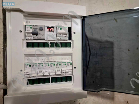 Продаж 2 кімнатної квартири (58/32/11), 16 пов. 16 пов. будинку, <a class="location-link" href="/kiev/" title="Недвижимость Київ">Київ</a>, <a class="location-link" href="/kiev/svyatoshinskij/" title="Недвижимость Святошинський район">Святошинський р-н</a>, Чорнобильська вул., 6 (изображение 14)