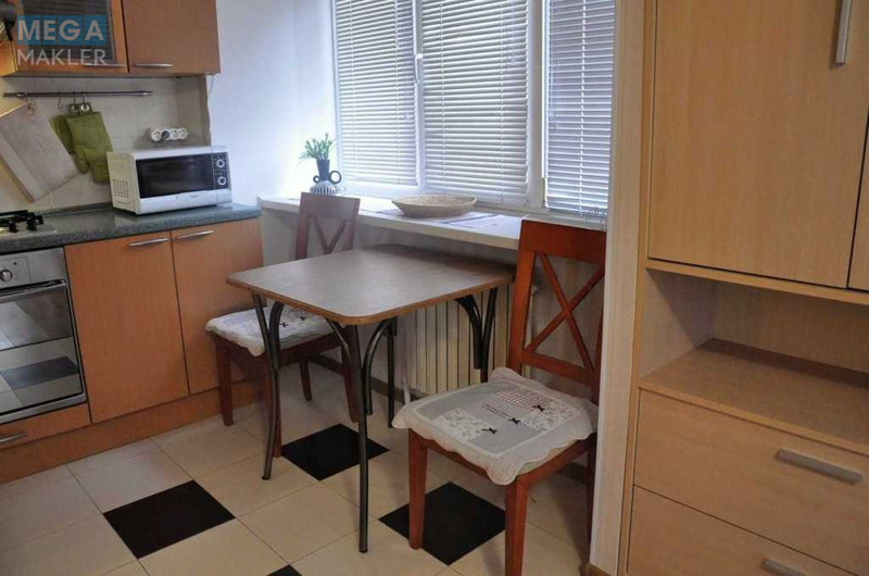 Оренда 1 кімнатної квартири, <a class="location-link" href="/odessa/" title="Недвижимость Одеса">Одеса</a>, <a class="location-link" href="/odessa/primorskij/" title="Недвижимость Приморський район">Приморський р-н</a>, Торговая, 1 (изображение 6)