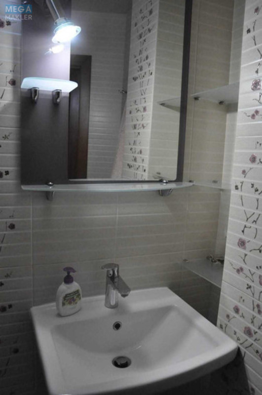 Оренда 1 кімнатної квартири, <a class="location-link" href="/odessa/" title="Недвижимость Одеса">Одеса</a>, <a class="location-link" href="/odessa/primorskij/" title="Недвижимость Приморський район">Приморський р-н</a>, Торговая, 1 (изображение 7)