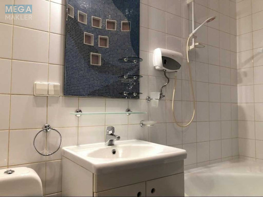 Оренда 2 кімнатної квартири, <a class="location-link" href="/kiev/" title="Недвижимость Київ">Київ</a>, <a class="location-link" href="/kiev/shevchenkovskij/" title="Недвижимость Шевченківський район">Шевченківський р-н</a>, Воровского ул., 38 (изображение 12)