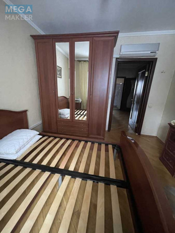 Продаж 3 кімнатної квартири (92/65/13), 3 пов. 9 пов. будинку, <a class="location-link" href="/kiev/" title="Недвижимость Київ">Київ</a>, <a class="location-link" href="/kiev/desnyanskij/" title="Недвижимость Деснянський район">Деснянський р-н</a>, Радунская ул., 1 (изображение 12)