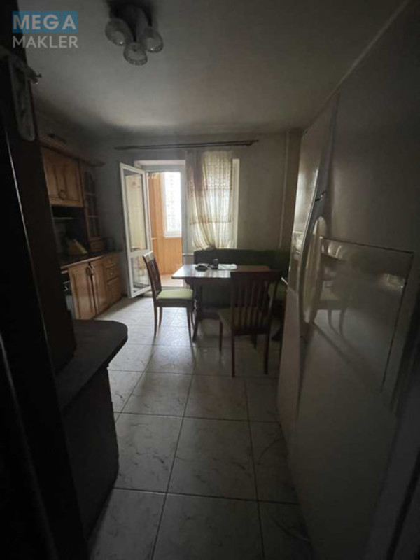 Продаж 3 кімнатної квартири (92/65/13), 3 пов. 9 пов. будинку, <a class="location-link" href="/kiev/" title="Недвижимость Київ">Київ</a>, <a class="location-link" href="/kiev/desnyanskij/" title="Недвижимость Деснянський район">Деснянський р-н</a>, Радунская ул., 1 (изображение 18)