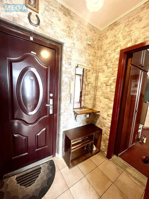 Оренда 1 кімнатної квартири, <a class="location-link" href="/kiev/" title="Недвижимость Київ">Київ</a>, <a class="location-link" href="/kiev/desnyanskij/" title="Недвижимость Деснянський район">Деснянський р-н</a>, Володимира Маяковського просп., 49 (изображение 2)