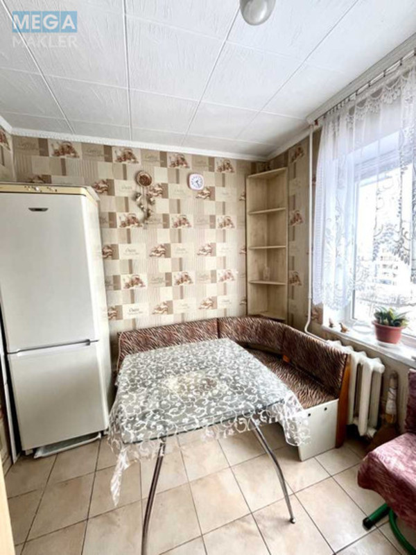 Оренда 1 кімнатної квартири, <a class="location-link" href="/kiev/" title="Недвижимость Київ">Київ</a>, <a class="location-link" href="/kiev/desnyanskij/" title="Недвижимость Деснянський район">Деснянський р-н</a>, Володимира Маяковського просп., 49 (изображение 10)